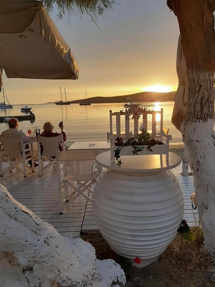 Family Apartment Livadia Beach Parikia Páros 외부 사진